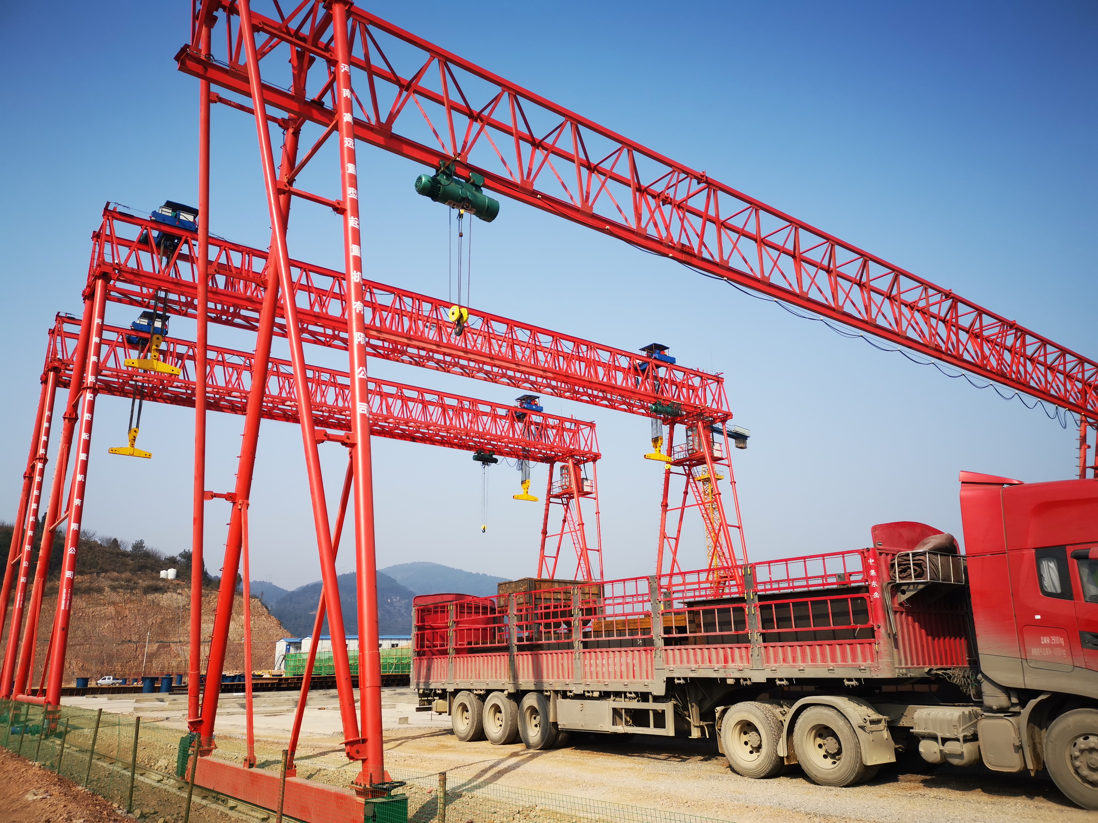 龍門吊滑觸線改造常見問(wèn)題