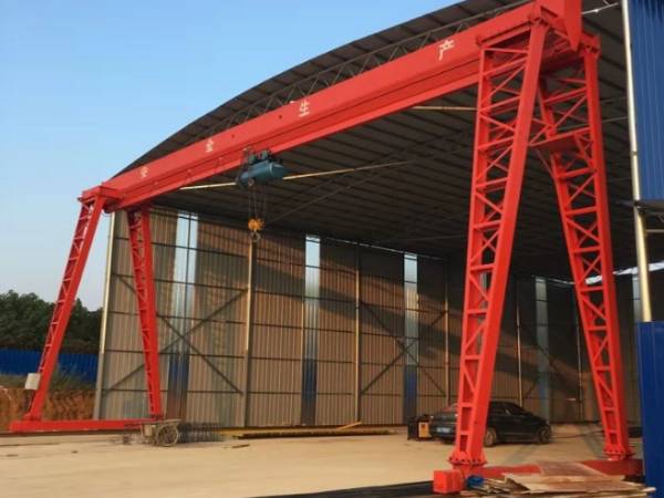 龍門吊保持視野清晰對避免盲區(qū)至關(guān)重要，你了解如何做到嗎？